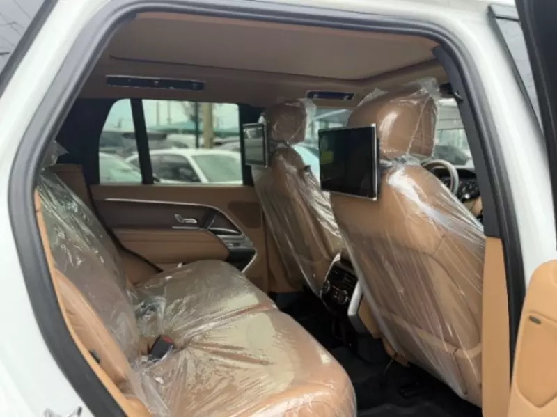 Land Rover Range Rover   - 2023