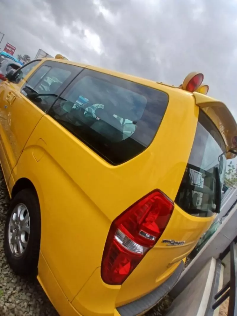 Hyundai Grand starex   - 2019