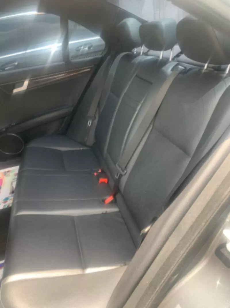 Mercedes-Benz C 300   - 2012