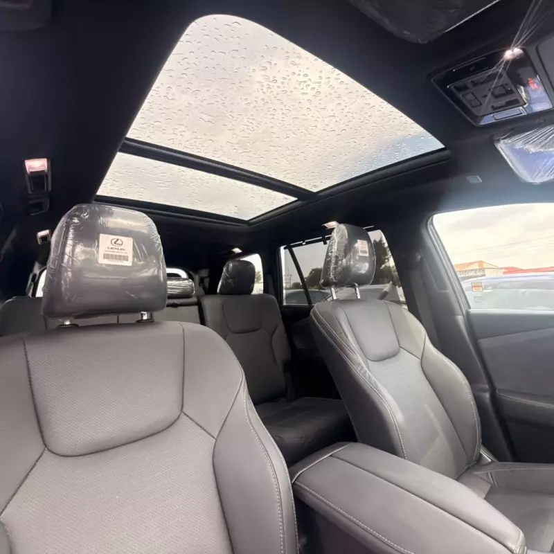 Lexus TX   - 2025