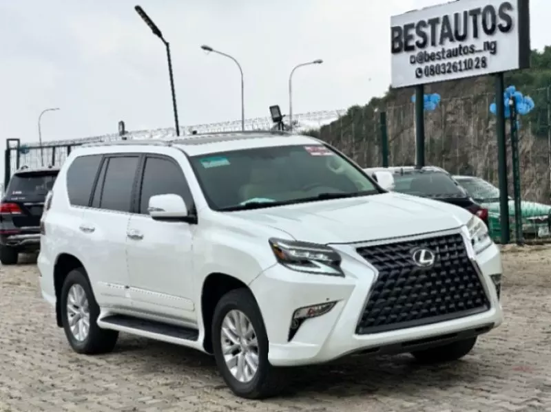 Lexus GX   - 2014