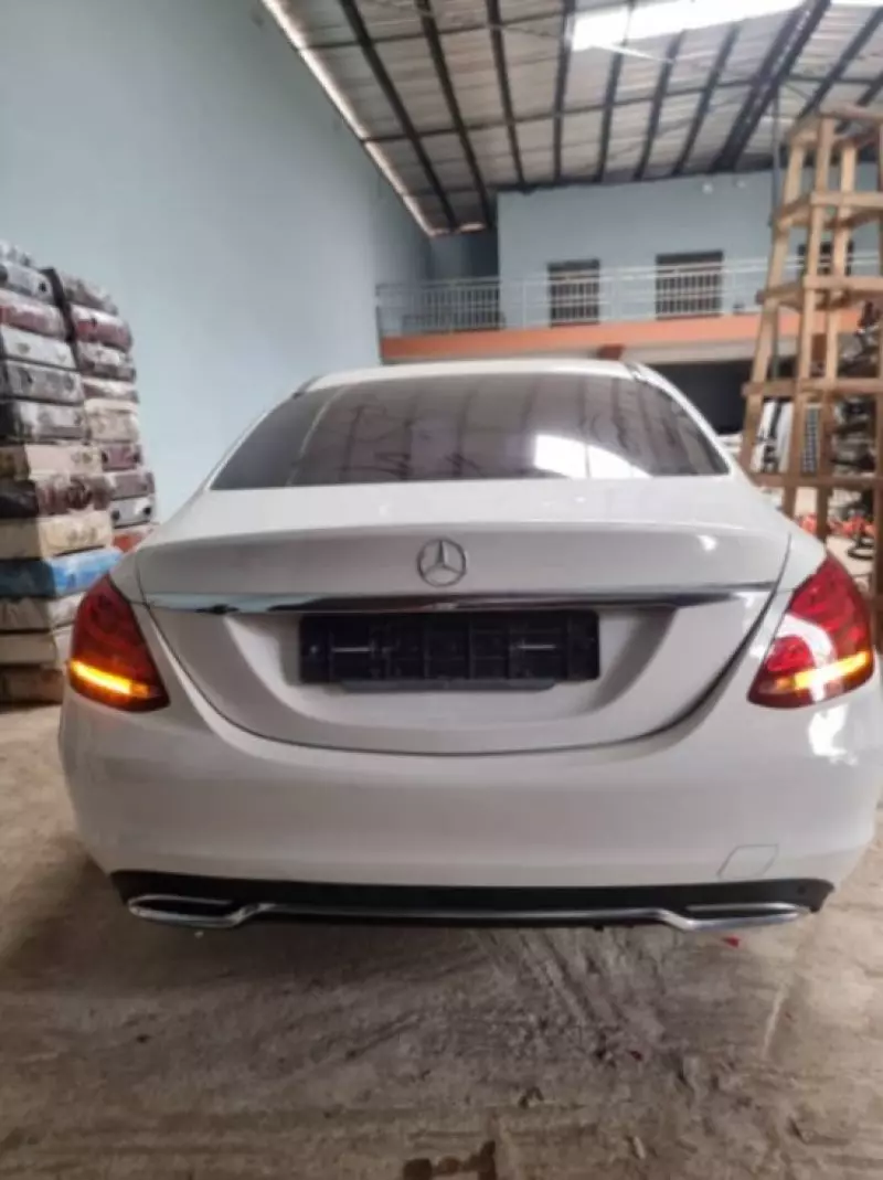 Mercedes-Benz C-Class   - 2016