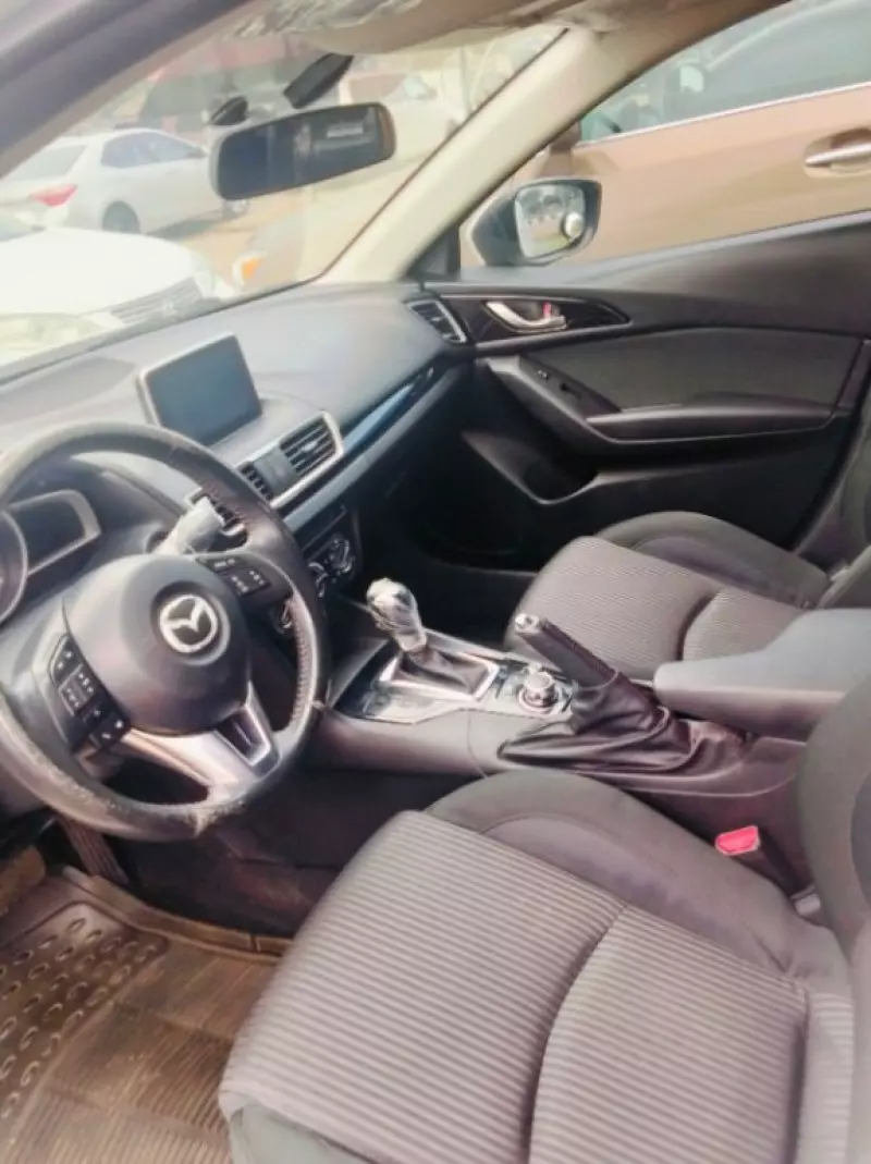 Mazda Mazda3   - 2014