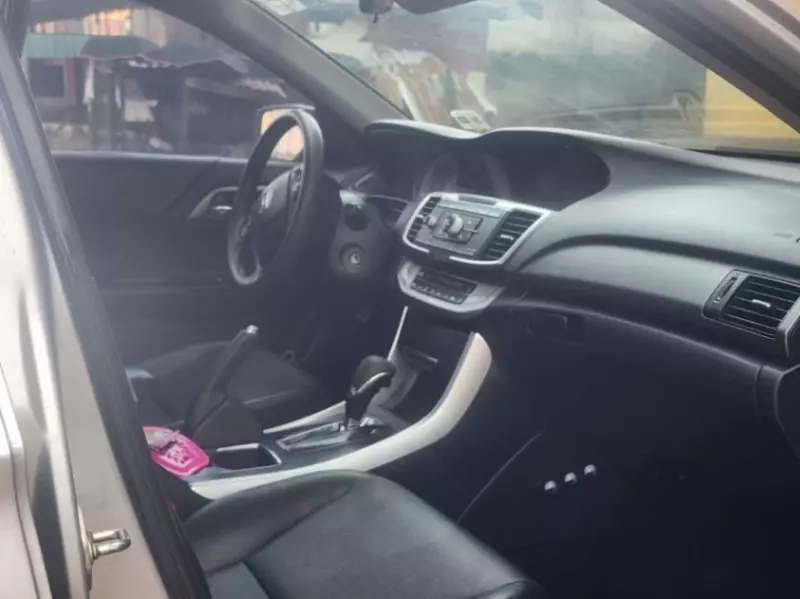 Honda Accord   - 2014