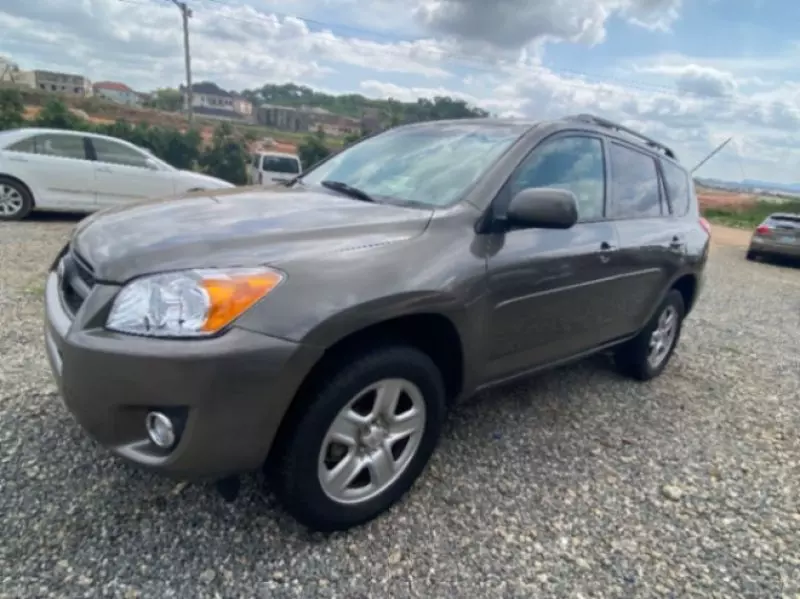 TOYOTA RAV 4   - 2009