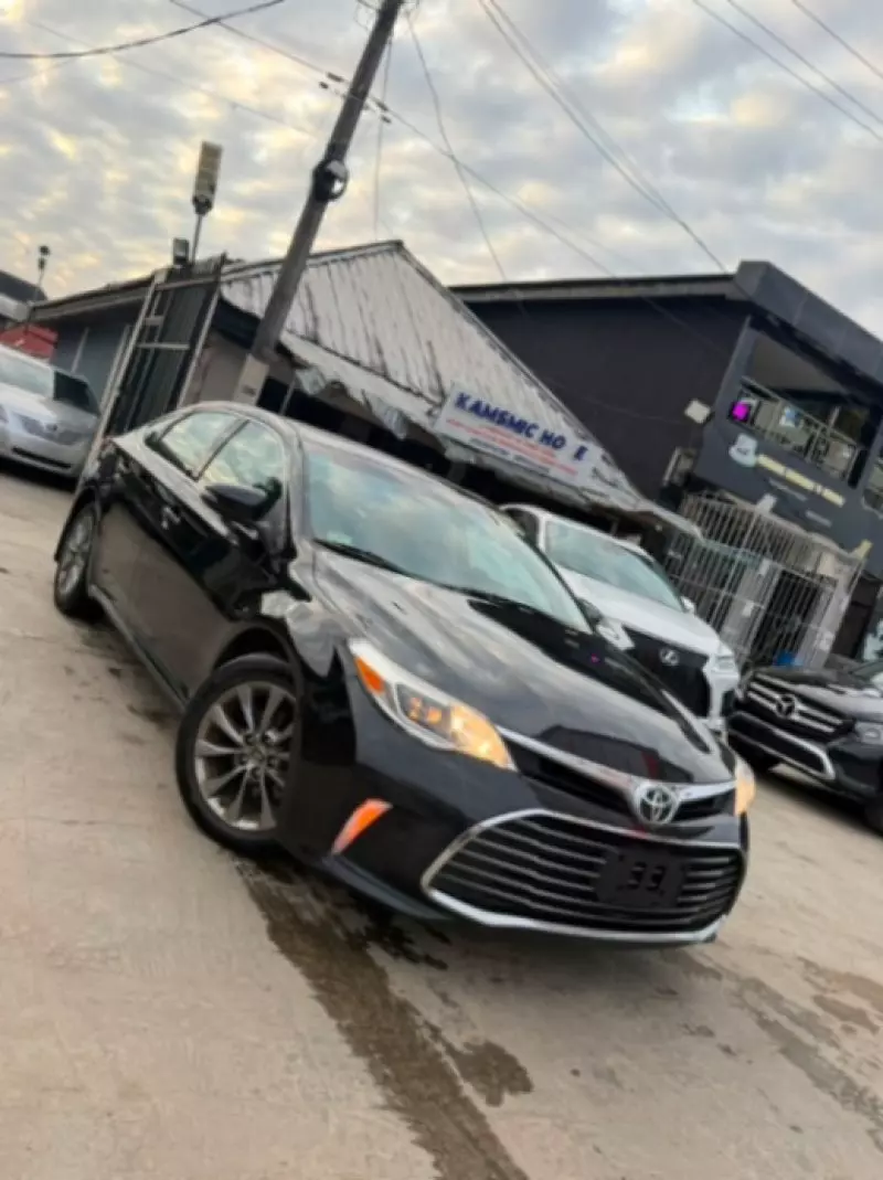 TOYOTA Avalon   - 2016