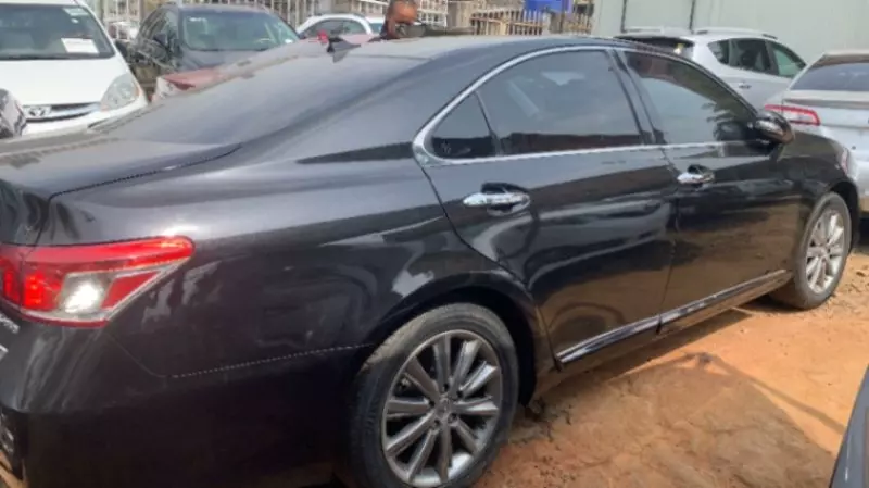 Lexus ES 350   - 2016