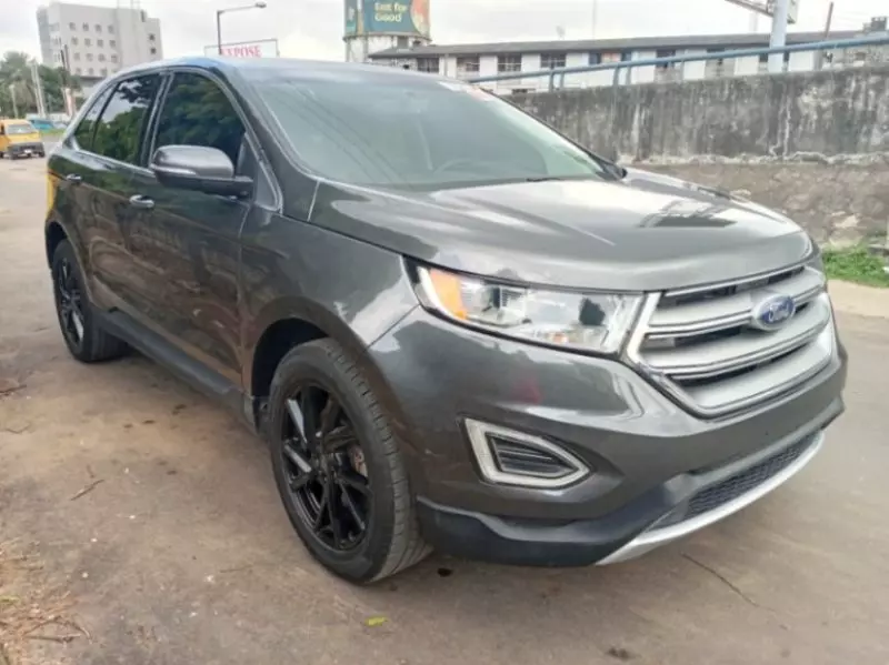 Ford Edge   - 2017