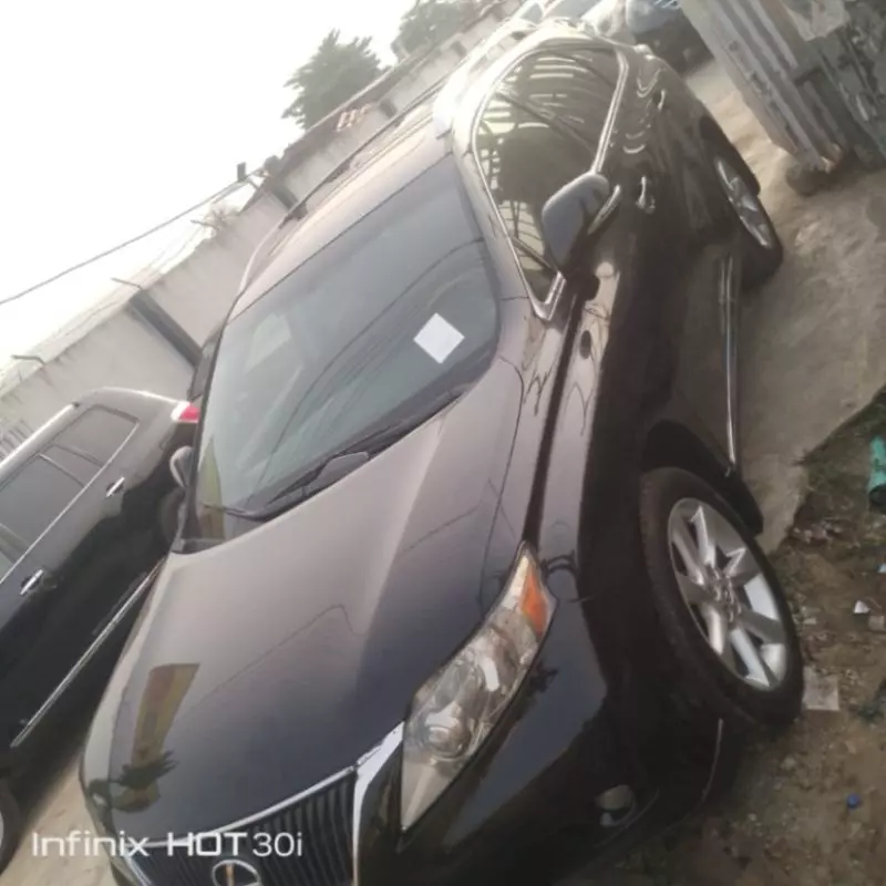 Lexus RX   - 2010