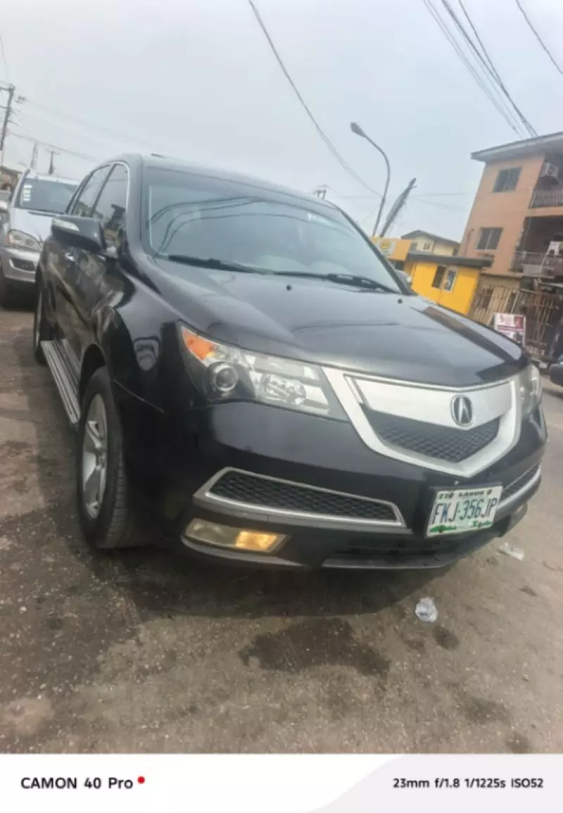 Acura MDX   - 2011