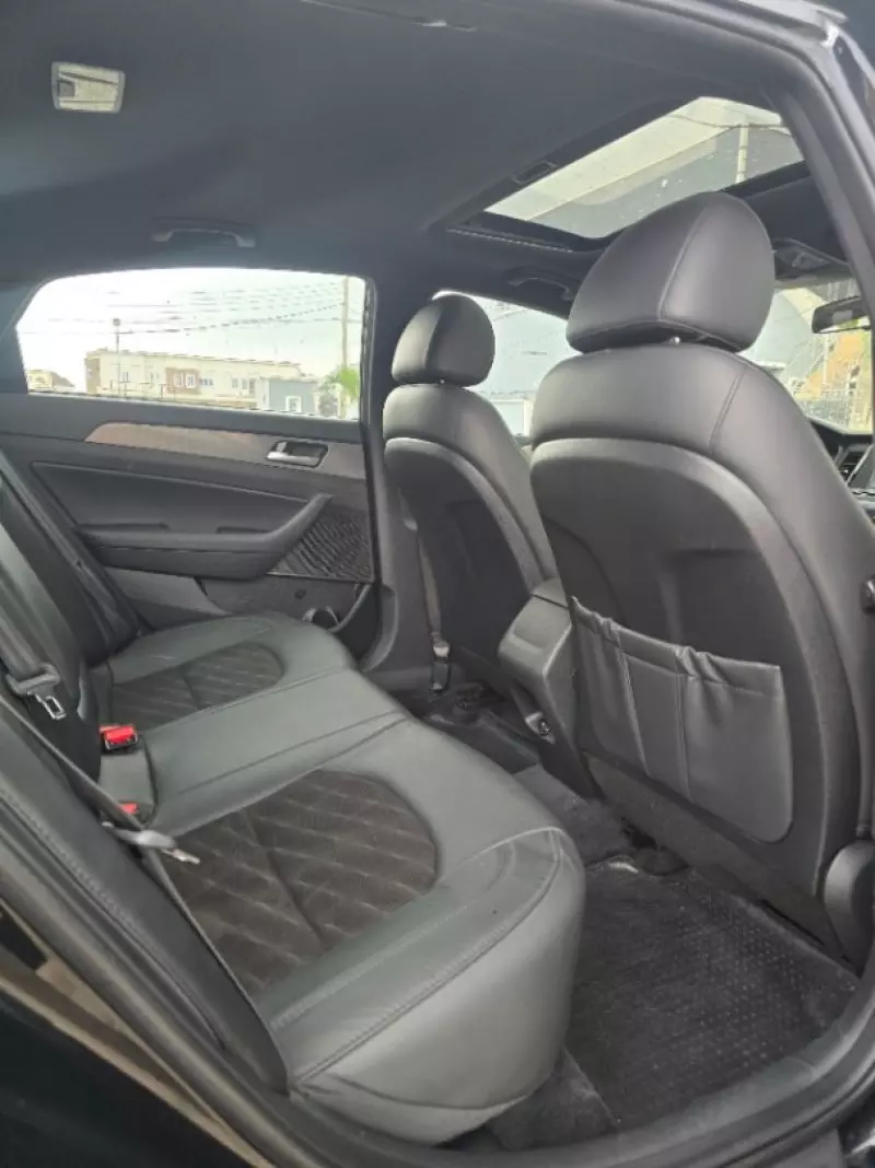 Hyundai Sonata   - 2019