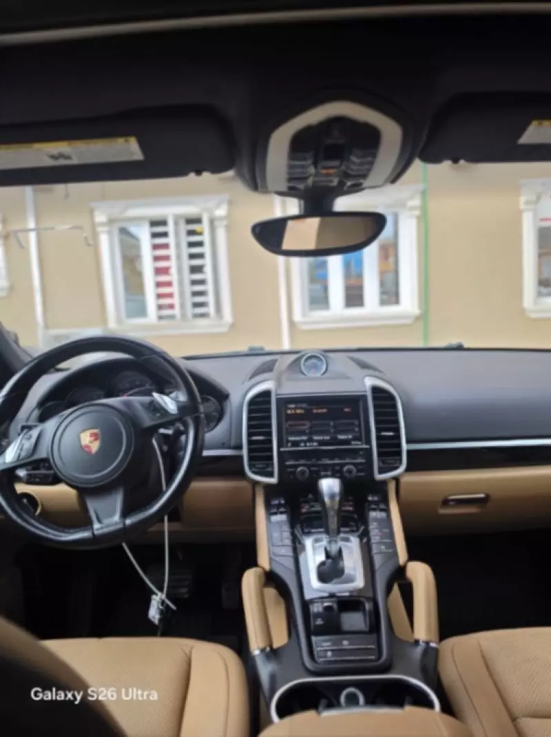 PORSCHE Cayenne   - 2014