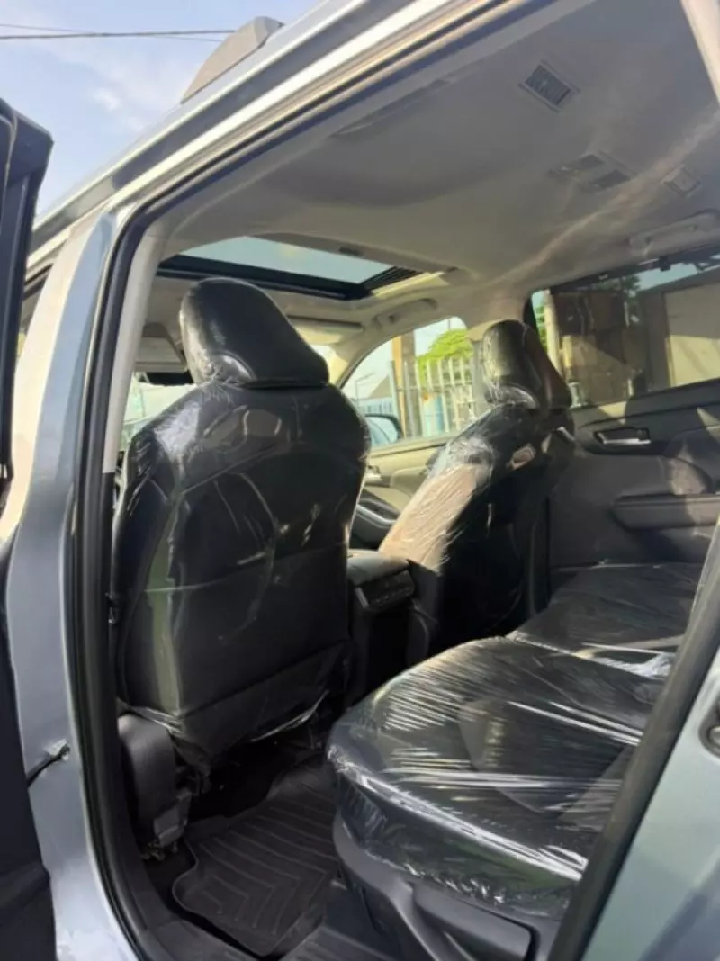 Toyota Highlander   - 2022