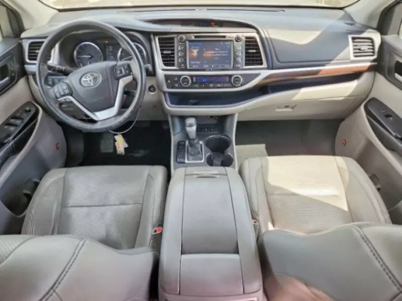 TOYOTA Highlander   - 2014