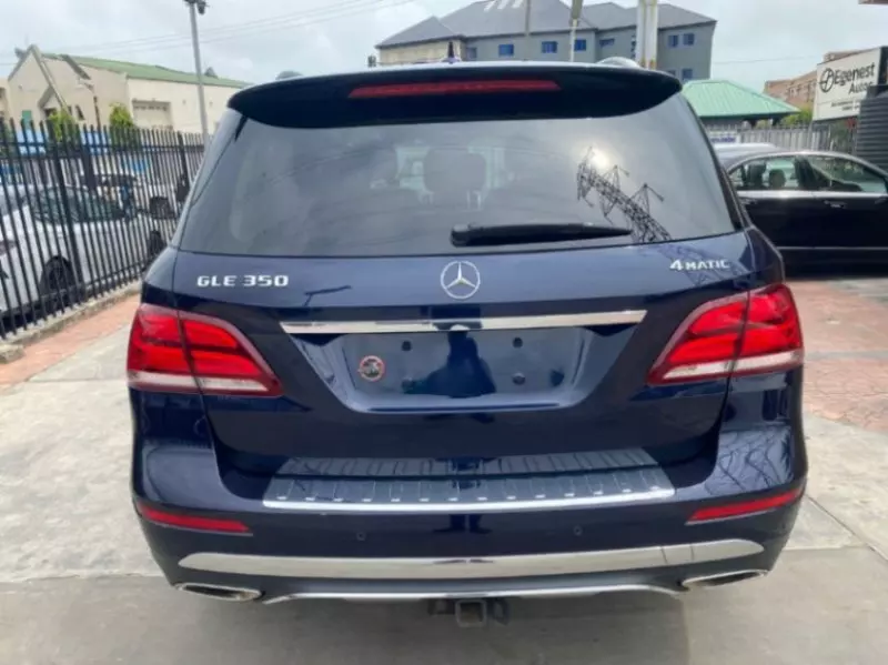 Mercedes-Benz GLE 350   - 2016