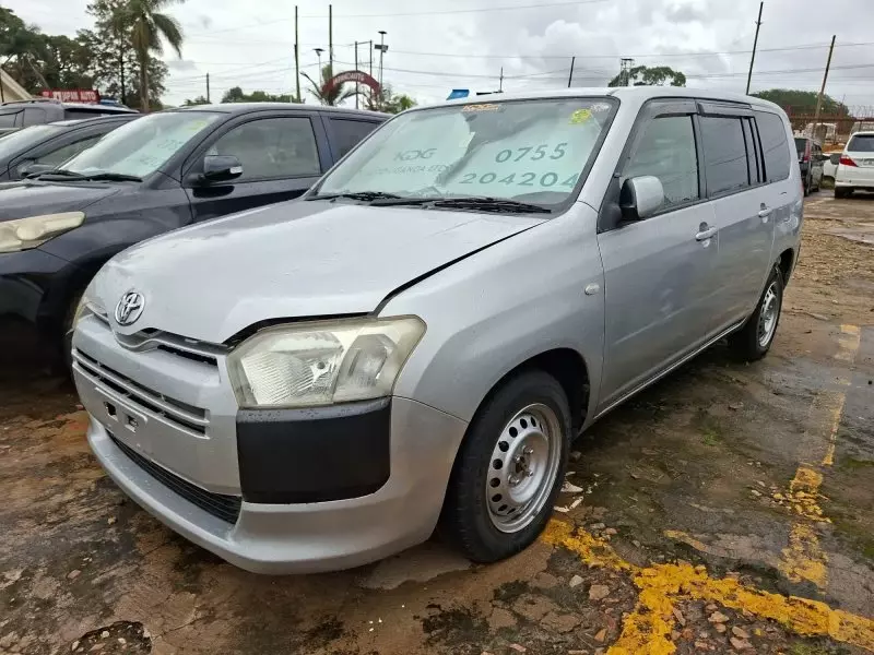 Toyota Probox    - 2015