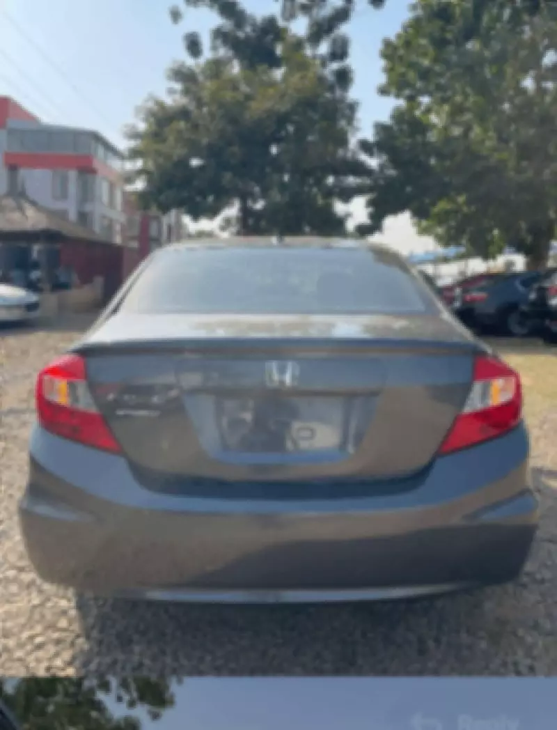 Honda Civic   - 2012