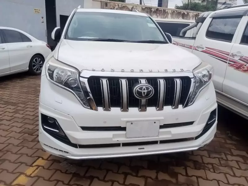 Toyota Landcruiser Prado   - 2021