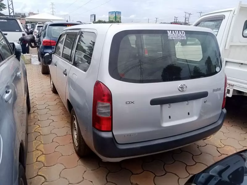 Toyota Probox    - 2013