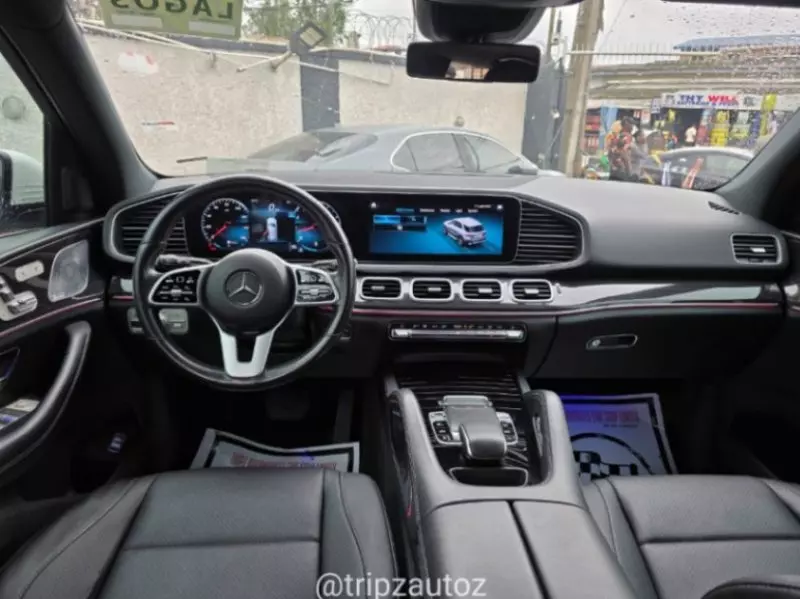Mercedes-Benz GLC 350 - 2020