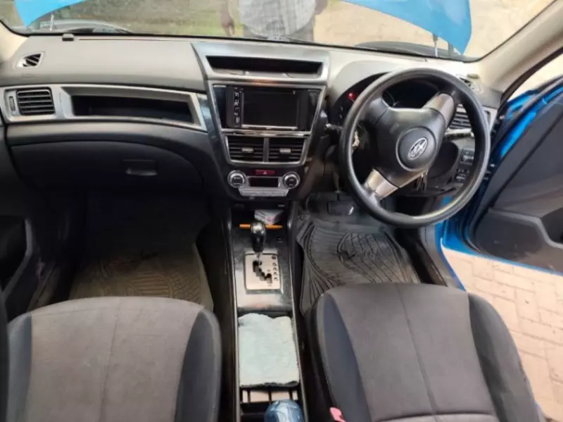 Subaru Exiga    - 2008