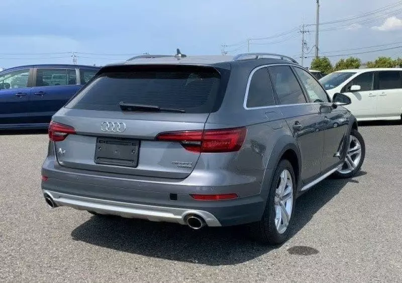 Audi A4 Allroad   - 2019