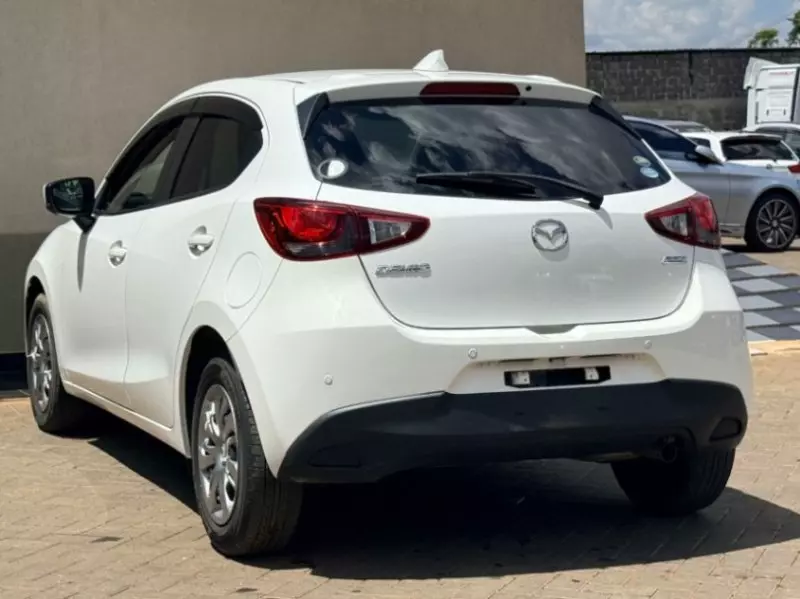 Mazda Demio    - 2018