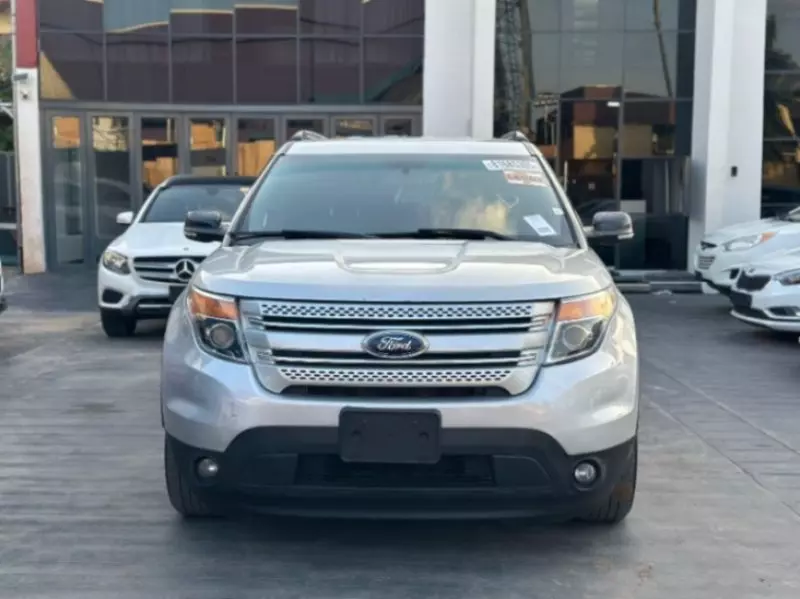 Ford Explorer   - 2014