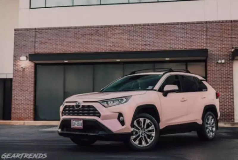 TOYOTA RAV 4   - 2024