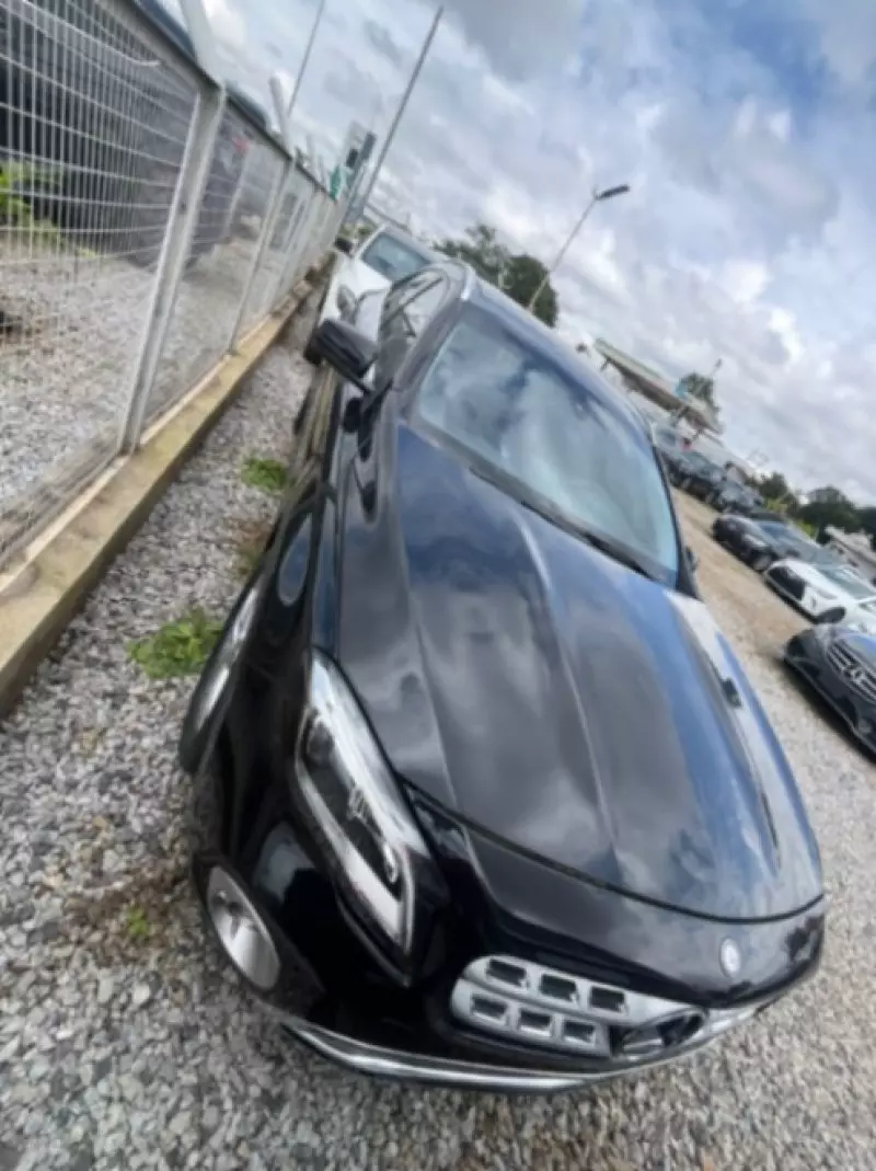 Mercedes-Benz GLA-Class   - 2015