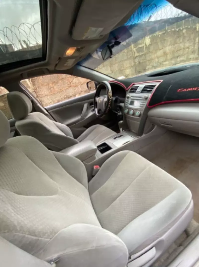 TOYOTA Camry   - 2009