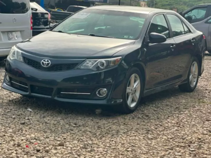 TOYOTA Camry   - 2014