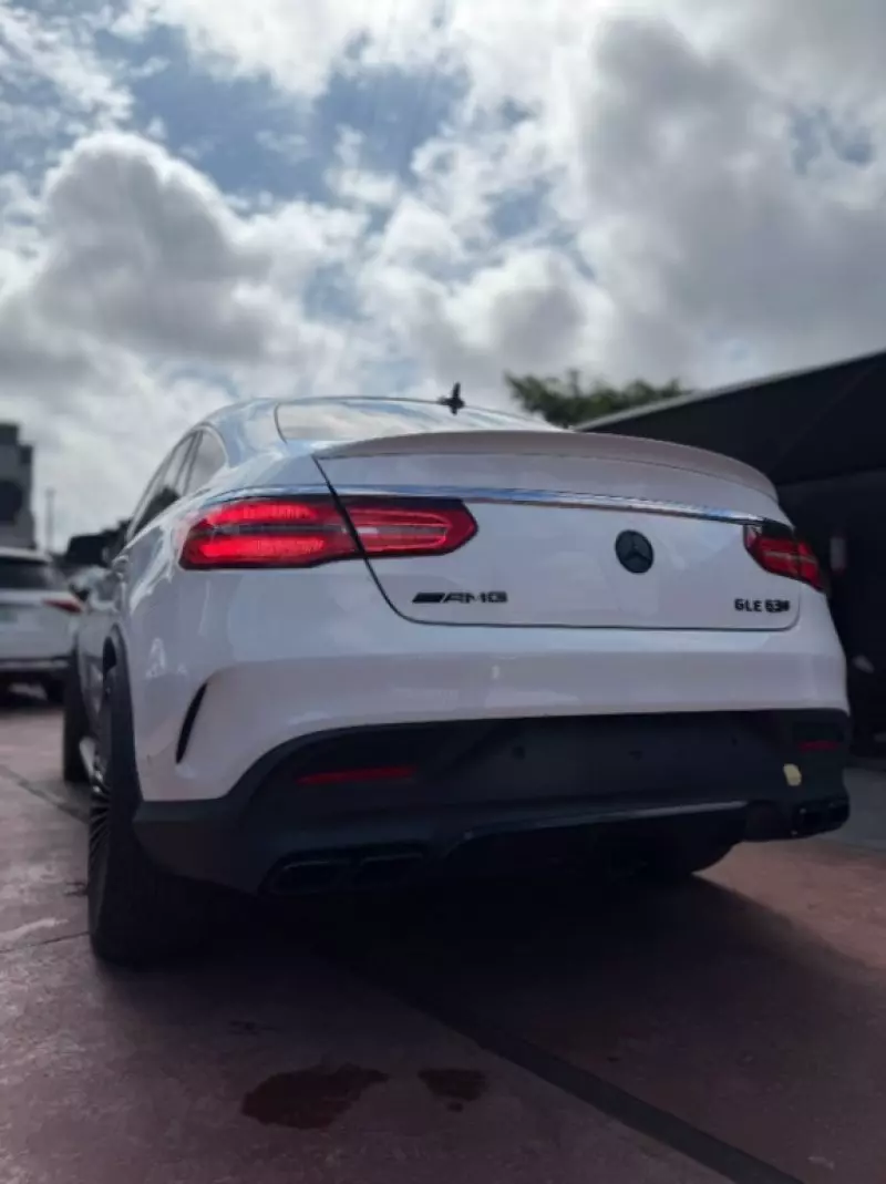 Mercedes-Benz GLE 63 AMG   - 2016