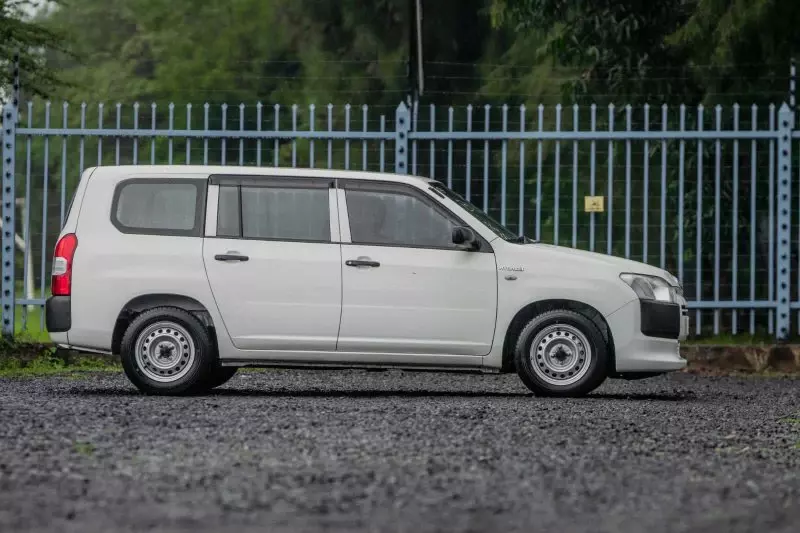 TOYOTA Probox    - 2019