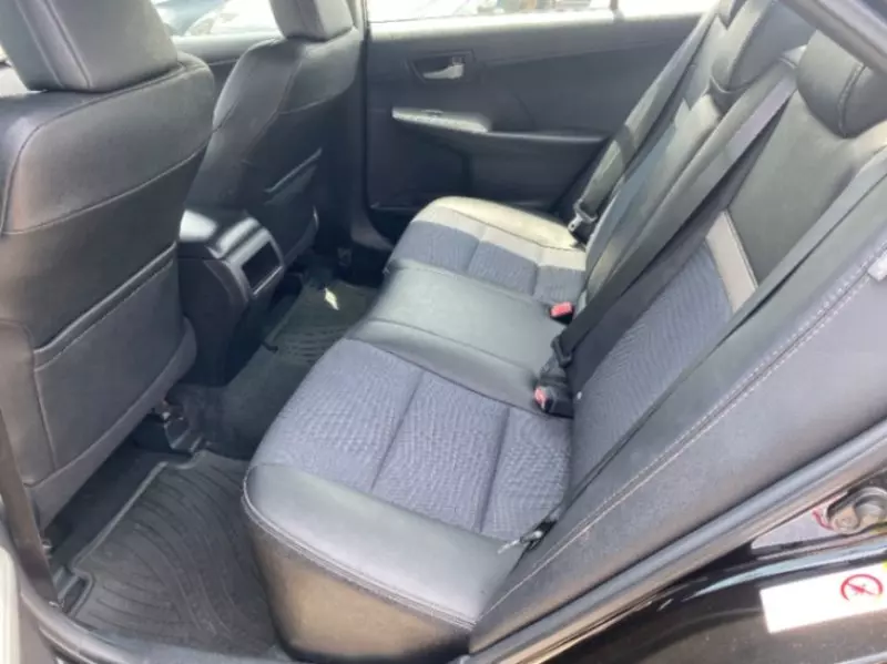 TOYOTA Camry - 2012