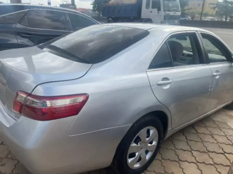 TOYOTA Camry - 2007