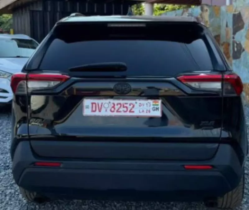 TOYOTA Rav4   - 2025
