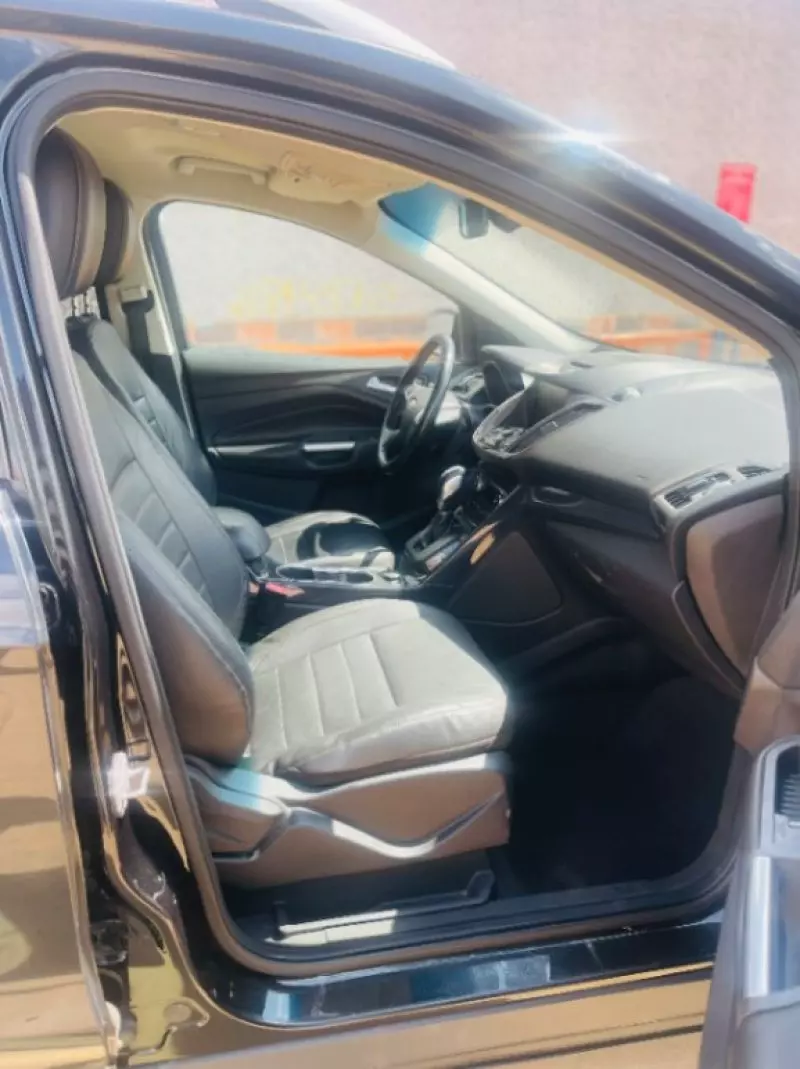 Ford Escape   - 2014