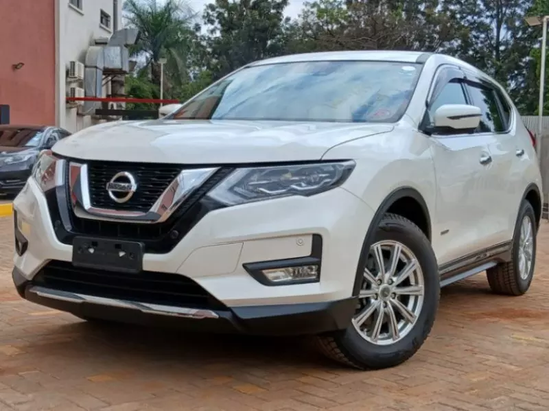 Nissan X-Trail   - 2018
