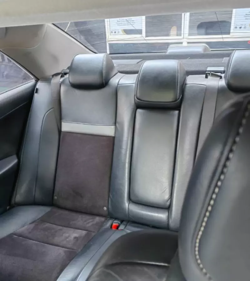 Toyota Camry   - 2012