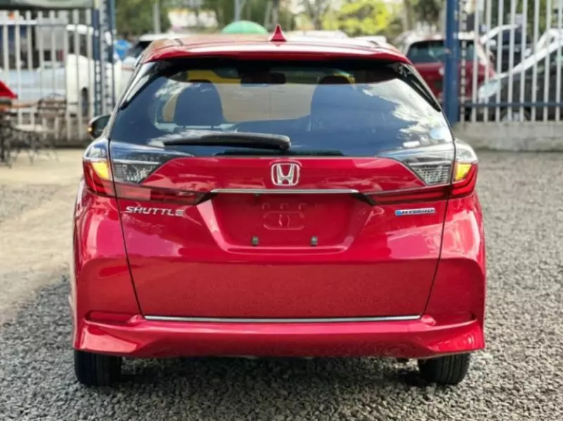 Honda Fit shuttle    - 2020