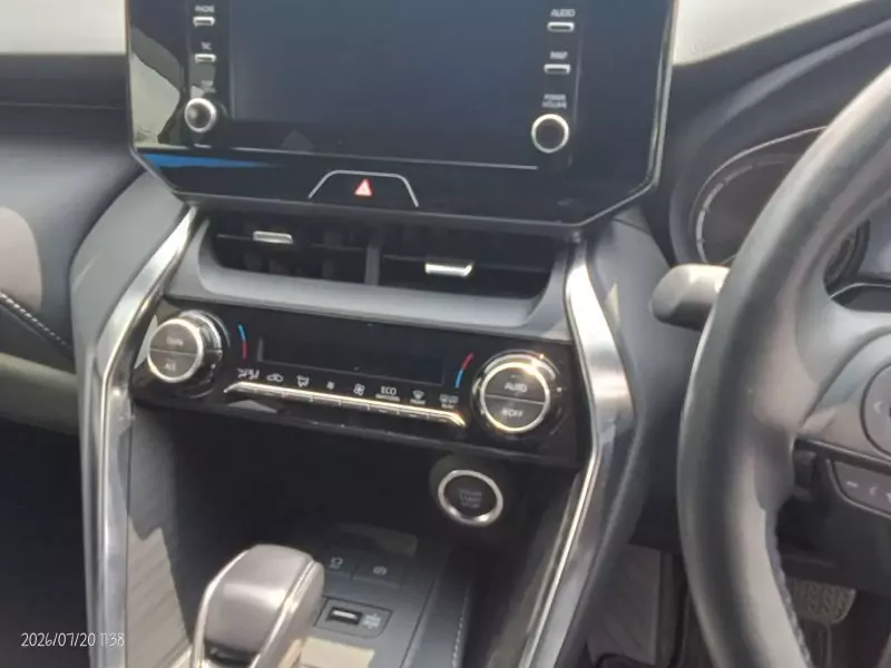 TOYOTA Harrier - 2020