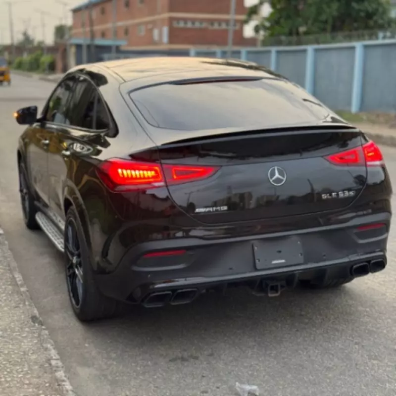 Mercedes-Benz GLE-Class   - 2022