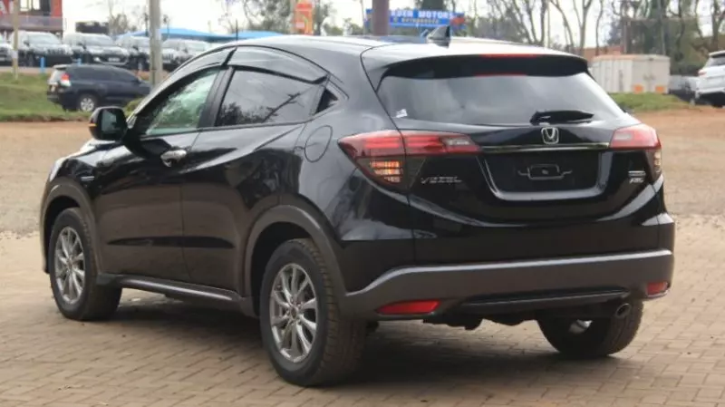 Honda Vezel    - 2018