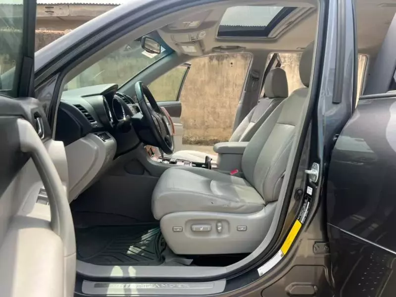 Toyota Highlander   - 2008