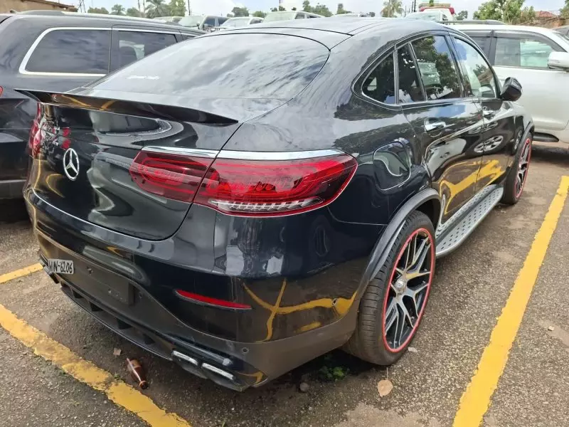 Mercedes-Benz GLC 63 AMG - 2019