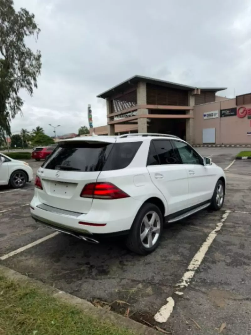 Mercedes-Benz GLE 350   - 2018
