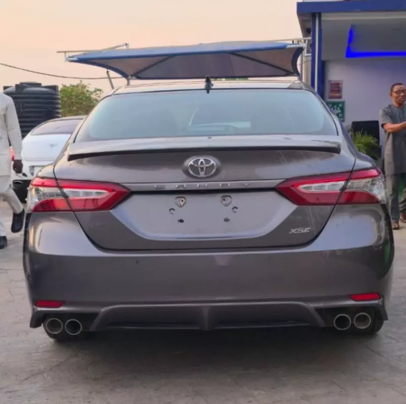 TOYOTA Camry   - 2019