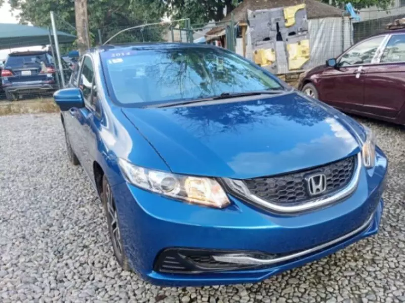 Honda Civic   - 2014