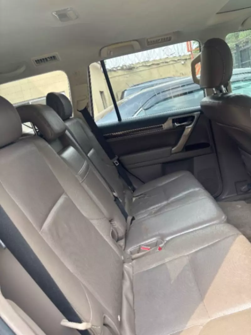 Lexus GX 460   - 2014